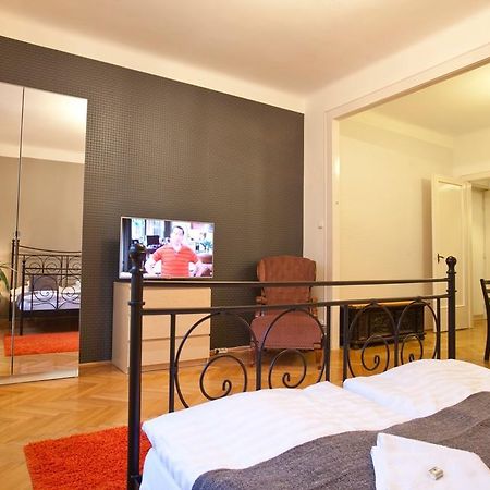 Parliament Penthouse Boutique B&B Budapest Exteriör bild