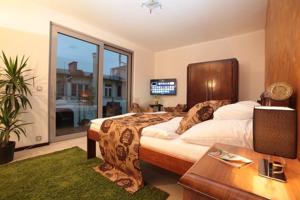 Parliament Penthouse Boutique B&B Budapest Rum bild