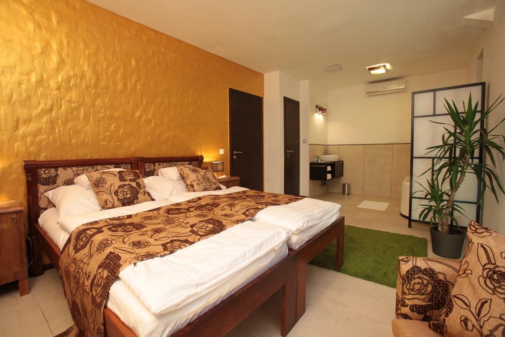 Parliament Penthouse Boutique B&B Budapest Rum bild