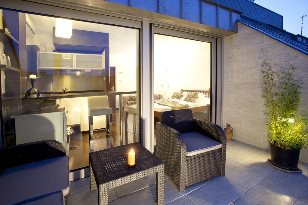 Parliament Penthouse Boutique B&B Budapest Rum bild