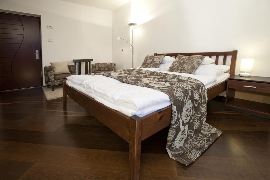 Parliament Penthouse Boutique B&B Budapest Rum bild