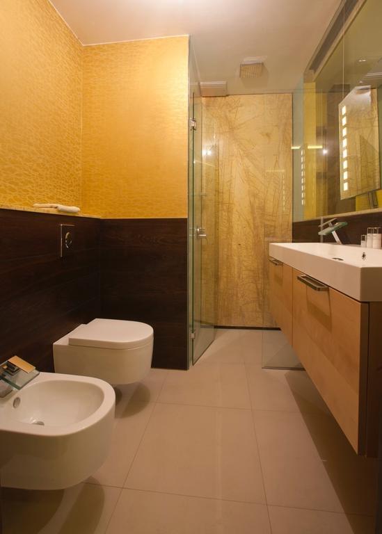 Parliament Penthouse Boutique B&B Budapest Exteriör bild